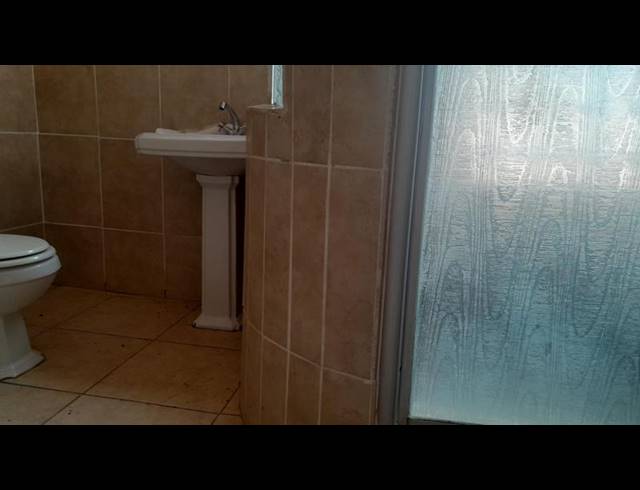 3 BEDROOM HOUSE FOR SALE IN IVY PARK